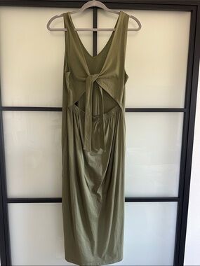 Olive Green Tie-Back open back midi Dress